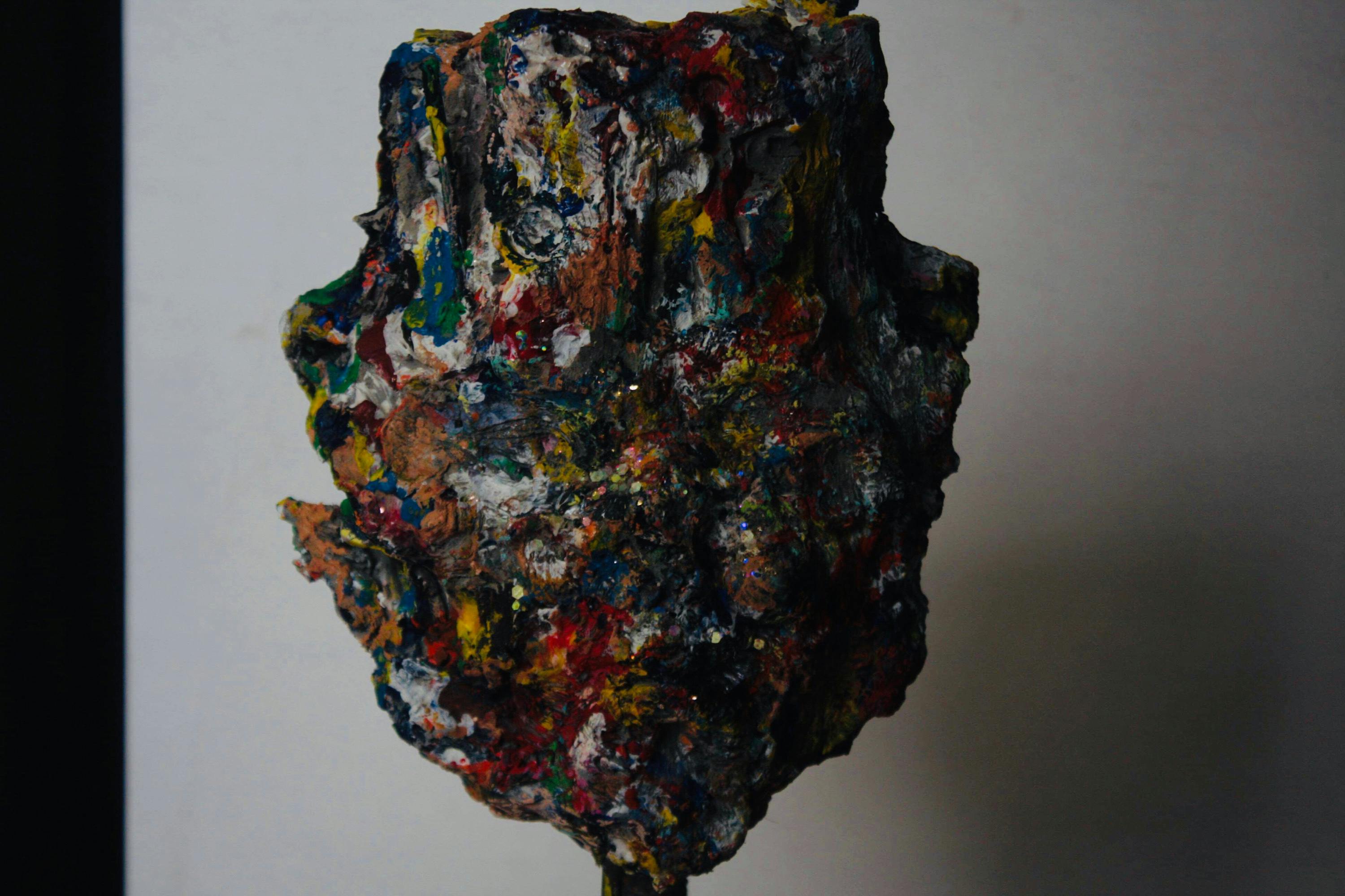 現代彫刻家 涼平 アートで自分に関わる全ての人を幸せにして、世界を獲る為に活動しています。