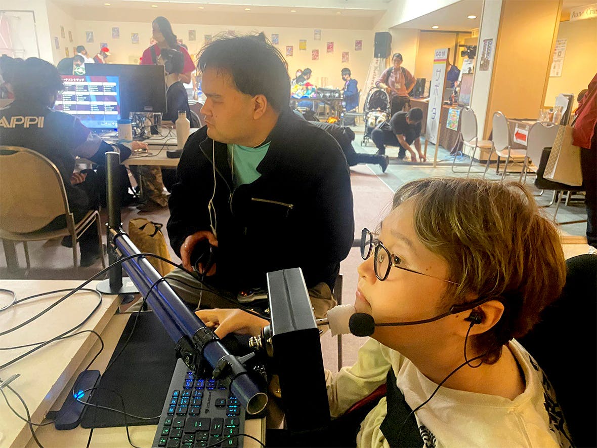 ゲームイベントに参加した時のようす(左:北村/ 右 :畠山さん)