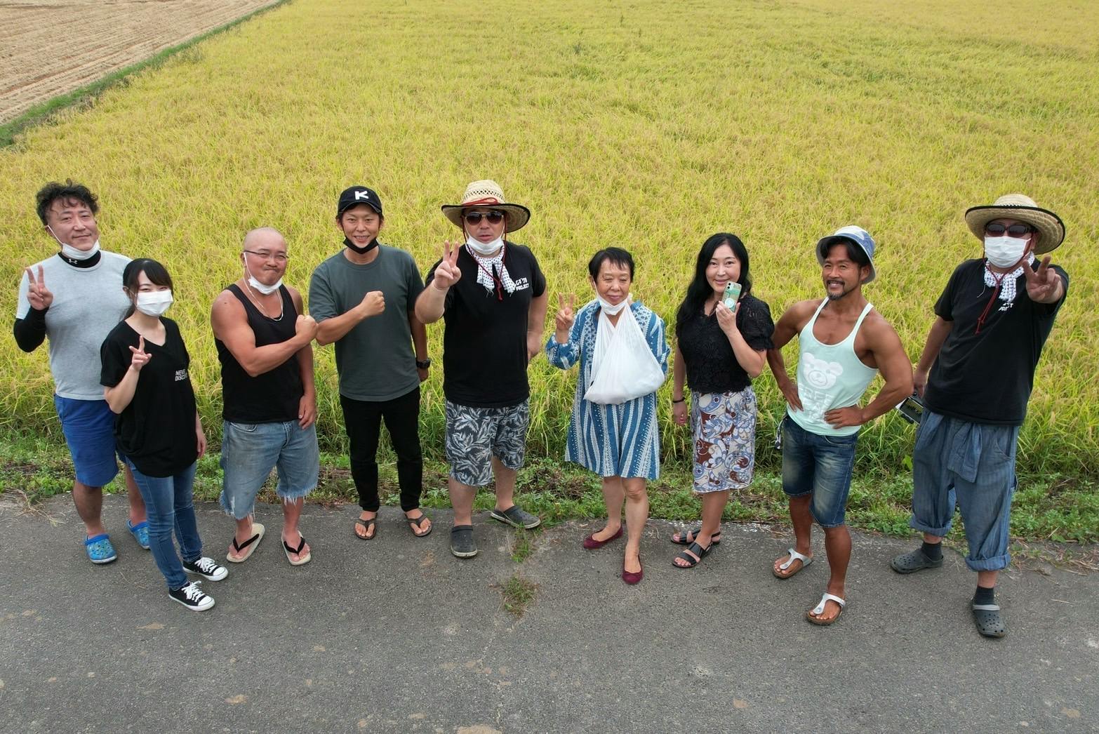 漁参加者との集合写真