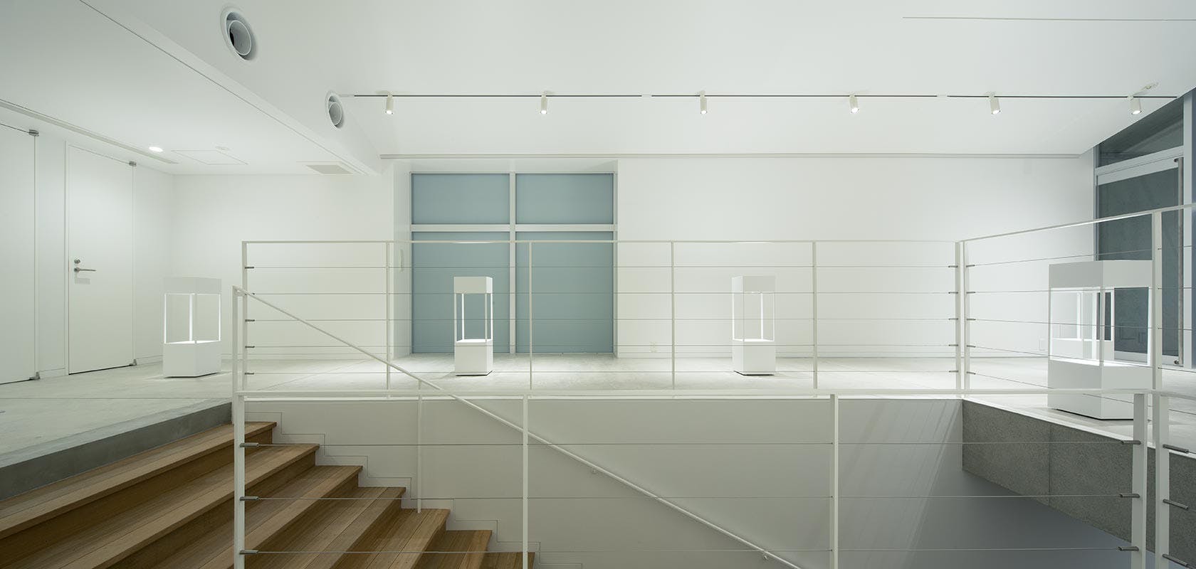 TIERS GALLERY ギャラリー内観(横から)