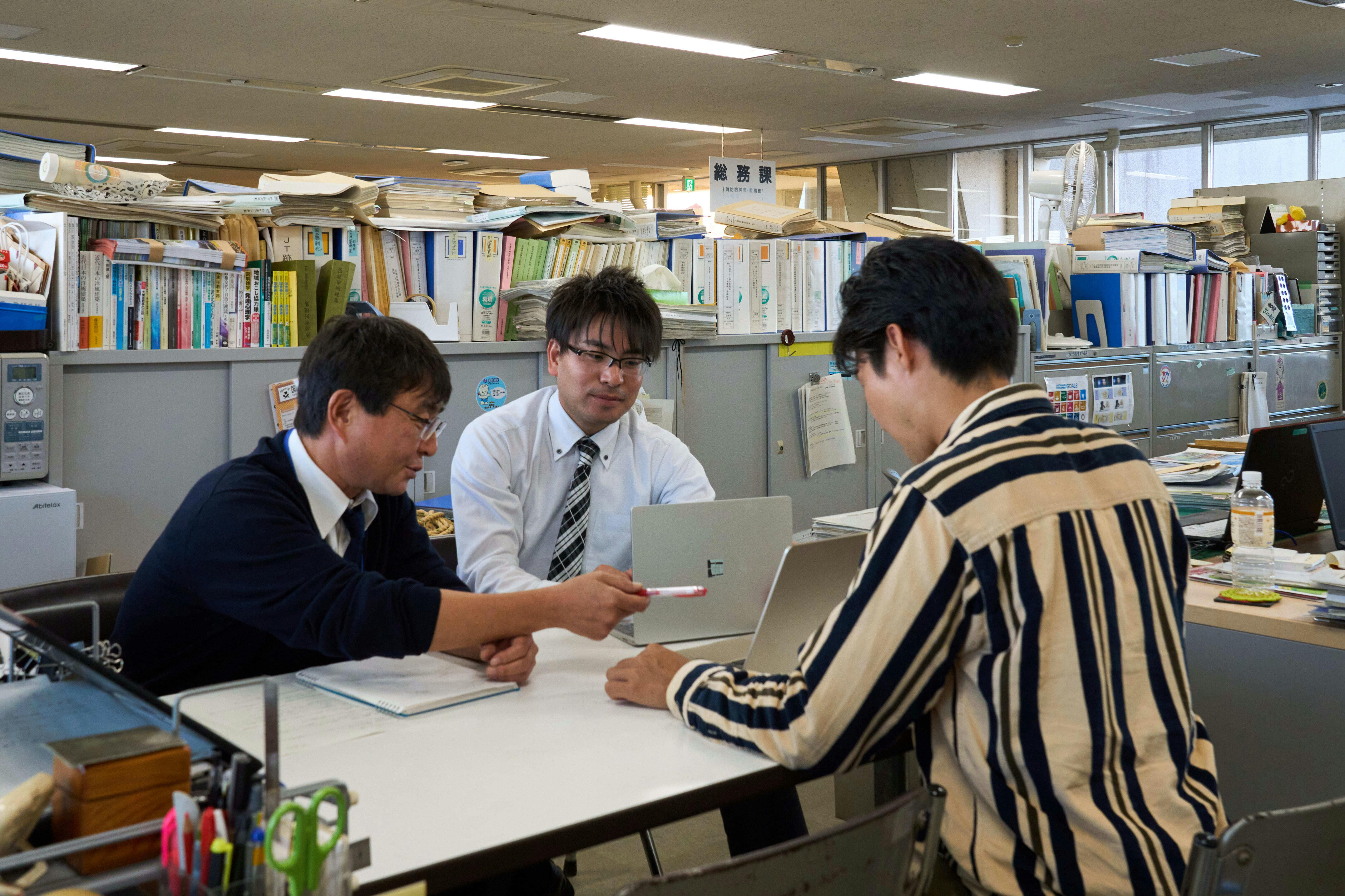 匝瑳市職員の皆さんとの打合せ風景