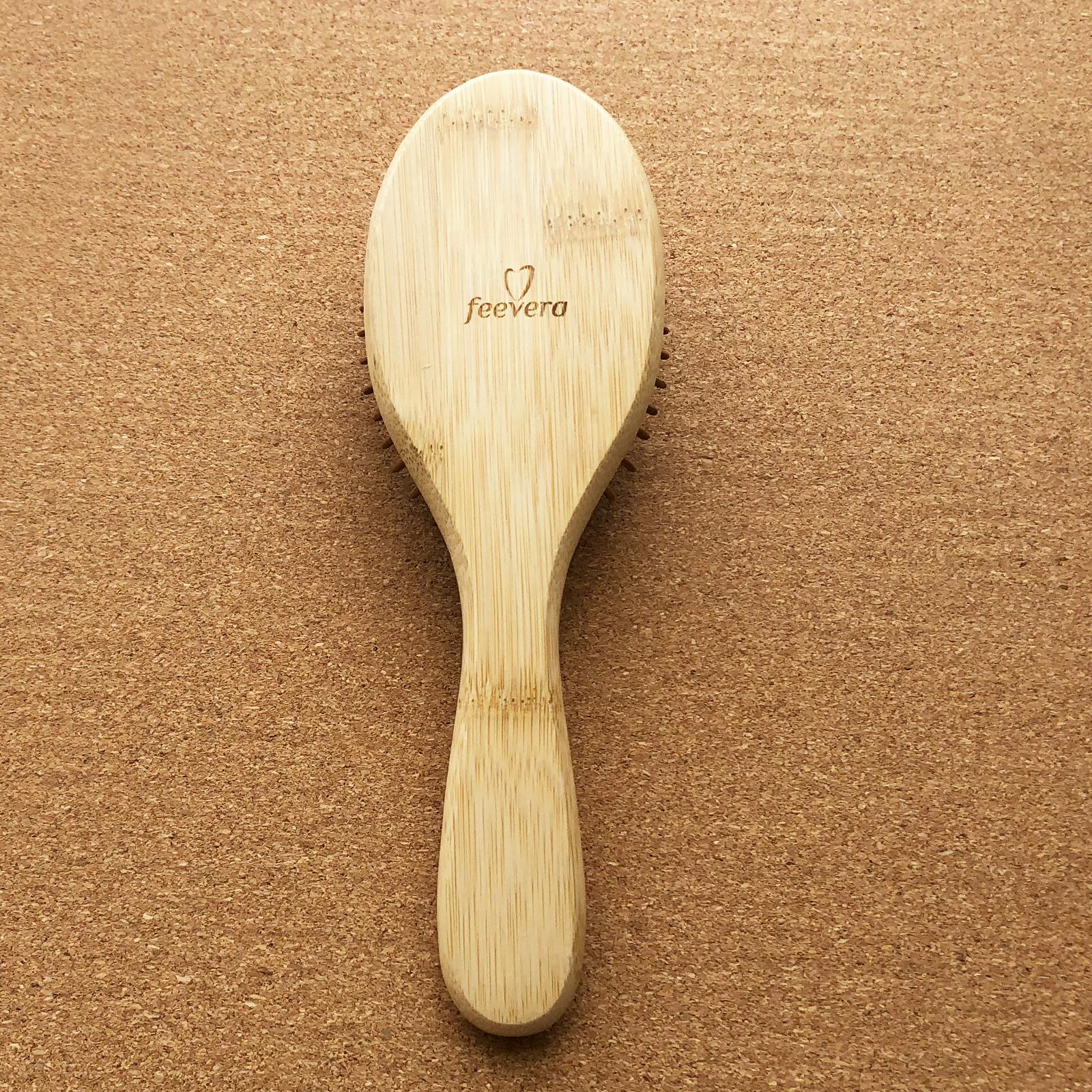 天然竹ヘアブラシmedium裏面