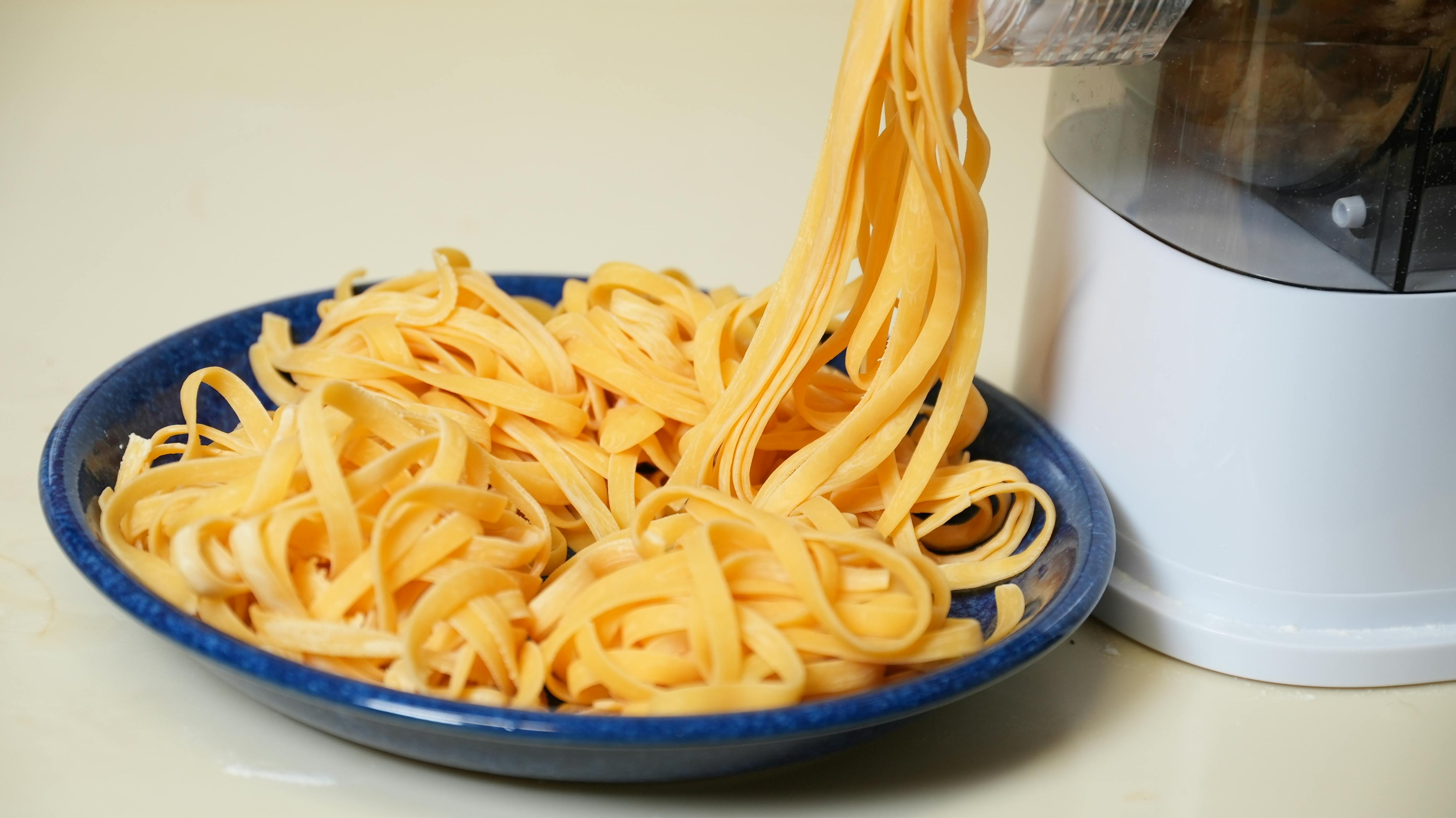 好評につき延長決定！もっちもちの生パスタが10分で作れる全自動