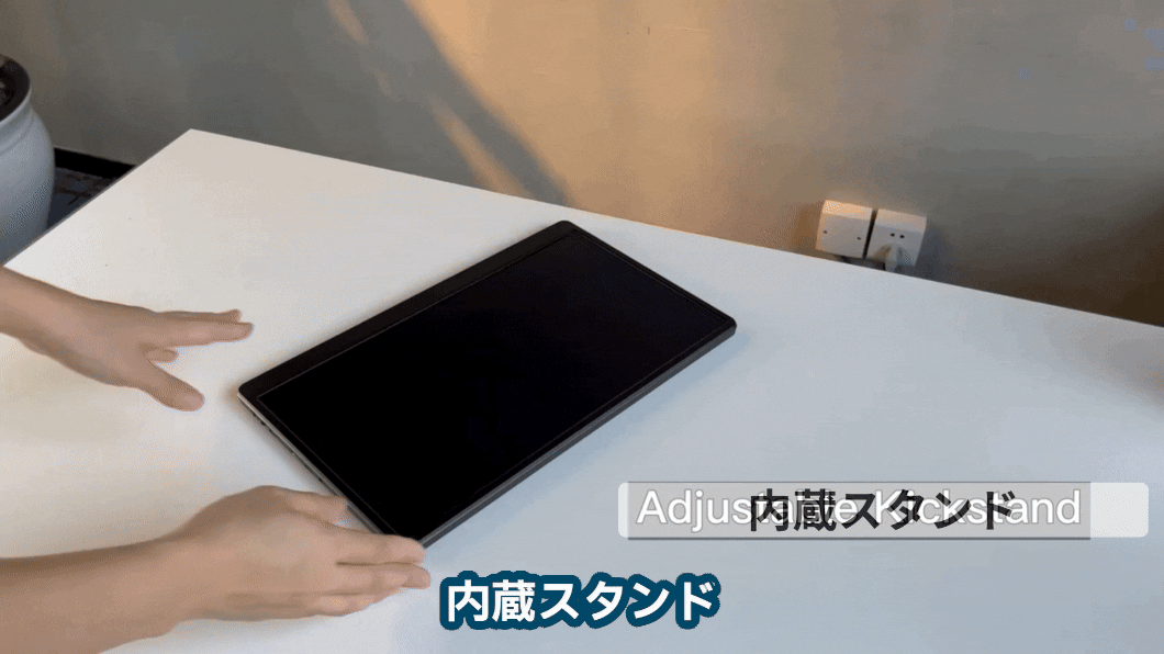 ハッピー画面！ 15.6インチの大画面で712g】仕事場が2倍に広がる！軽量モバイル