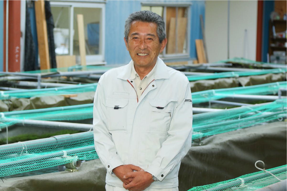 茨城県桜川市でチョウザメ養殖・加工を行っています「有限会社つくばチョウザメ産業」の代表 白田(はくた)正男と申します。