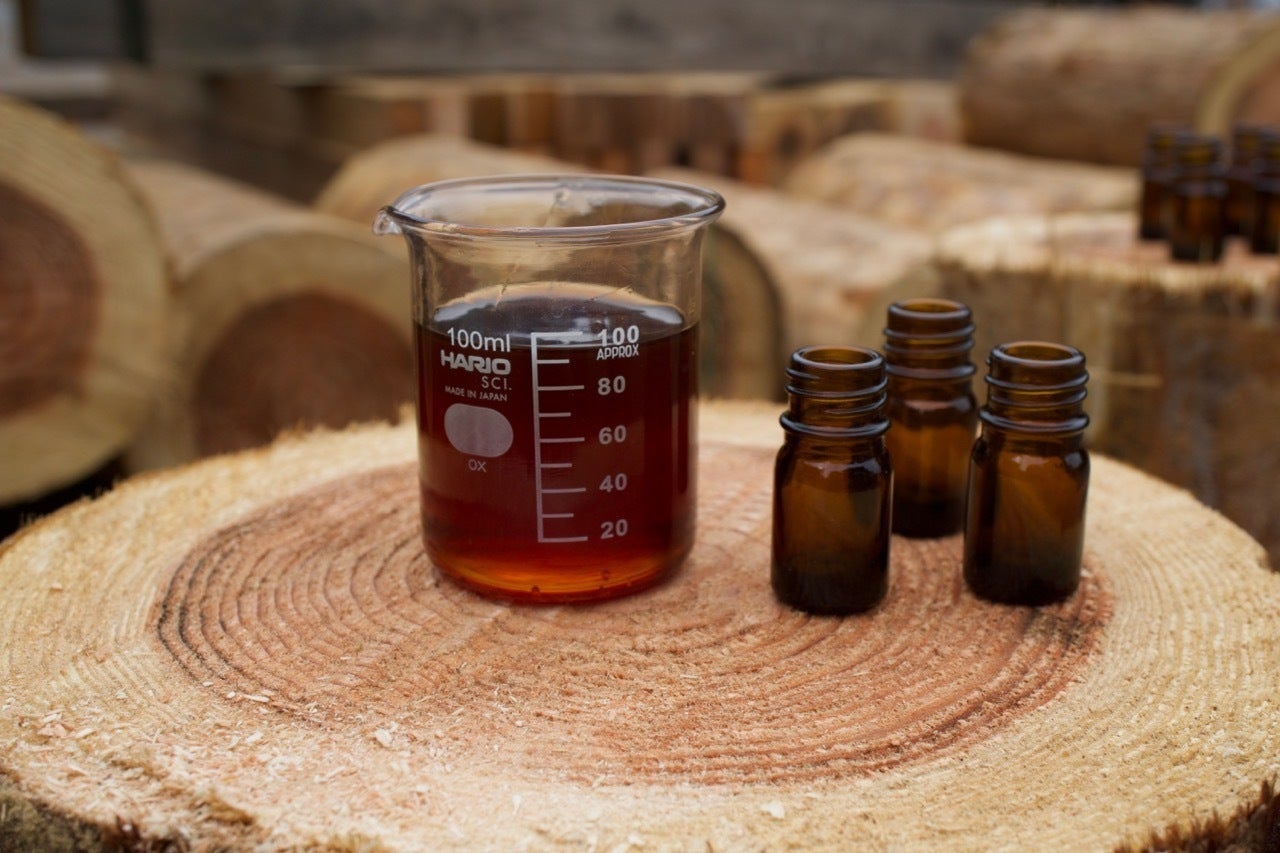 新製法で生まれた日本の香り「SUGI WOOD/杉 ウッド」を世の中へ広げたい! - CAMPFIRE (キャンプファイヤー)