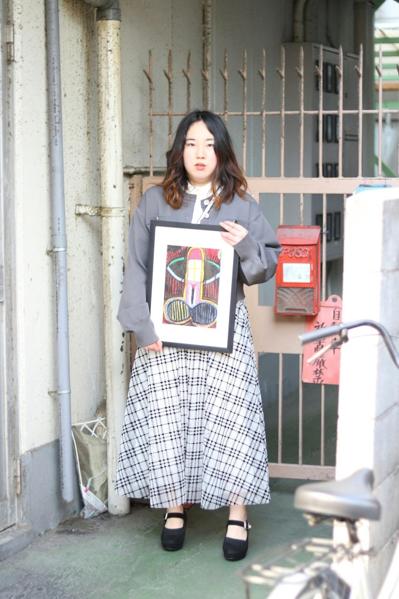 浅川小都乃」ピカソを超えて100億円以上の絵を描く。平和への