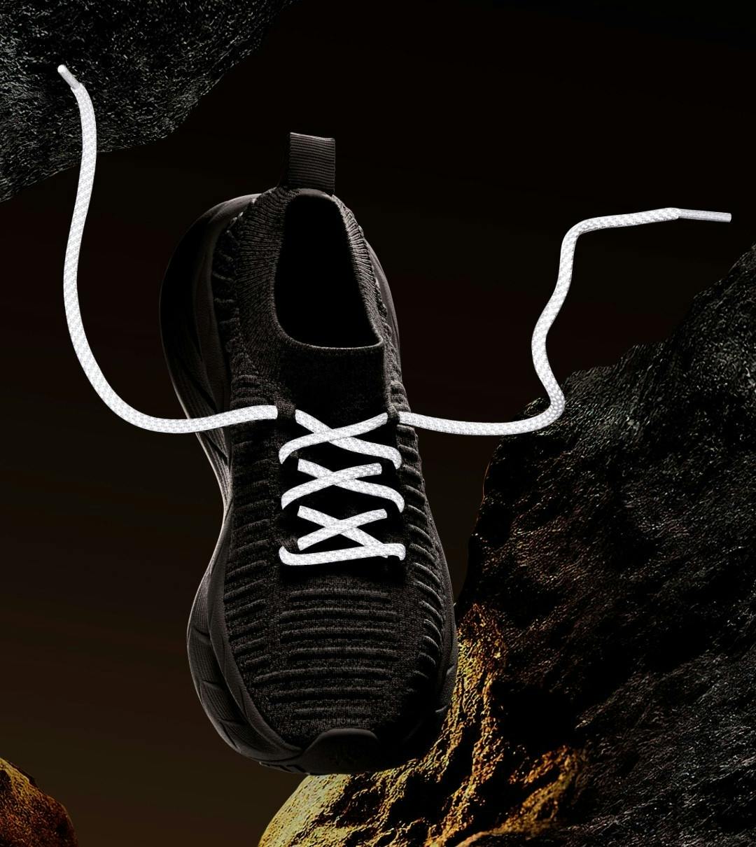 厚底なのに軽やか。足元から始まる、雲の上の毎日！フライニット