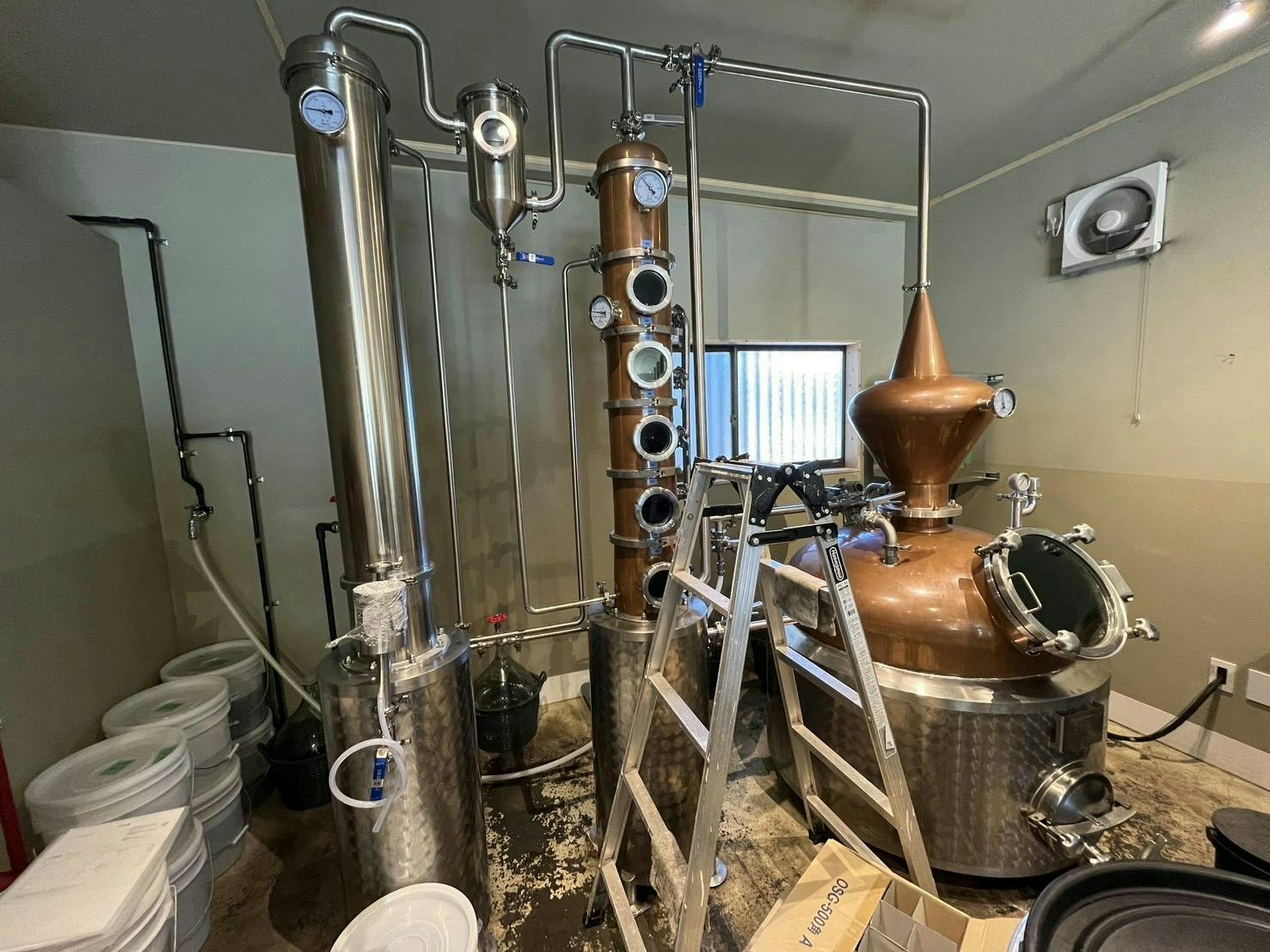 蒸溜所の様子