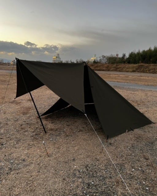 キャンプ シェルター 風防 焚き火 タープ 難燃 2WAY 撥水