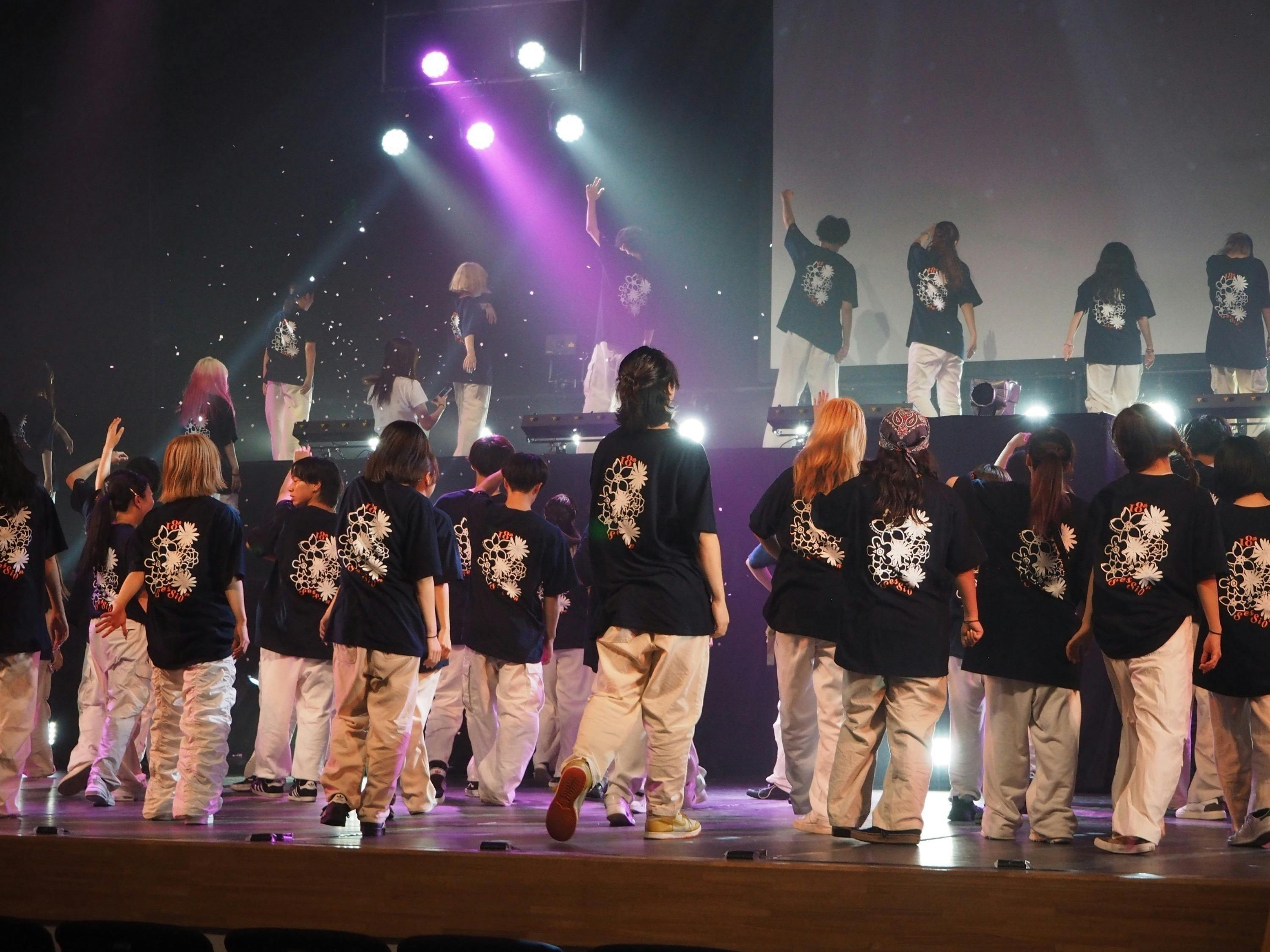 早稲田大学SesSion夏公演】300人のダンスで紡ぐ“想い”を一つの声に