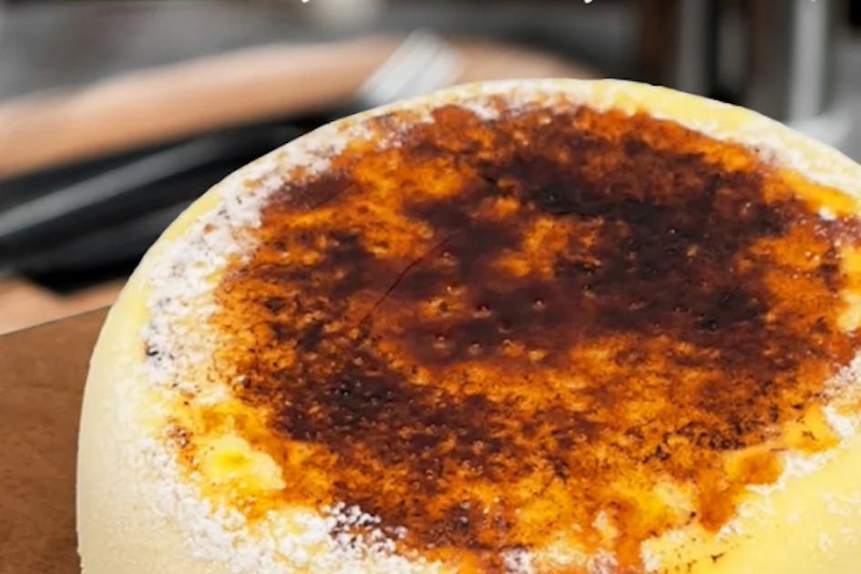 バウムクーヘン屋が作る新感覚スイーツ！しっとりなめらかチーズケーキ