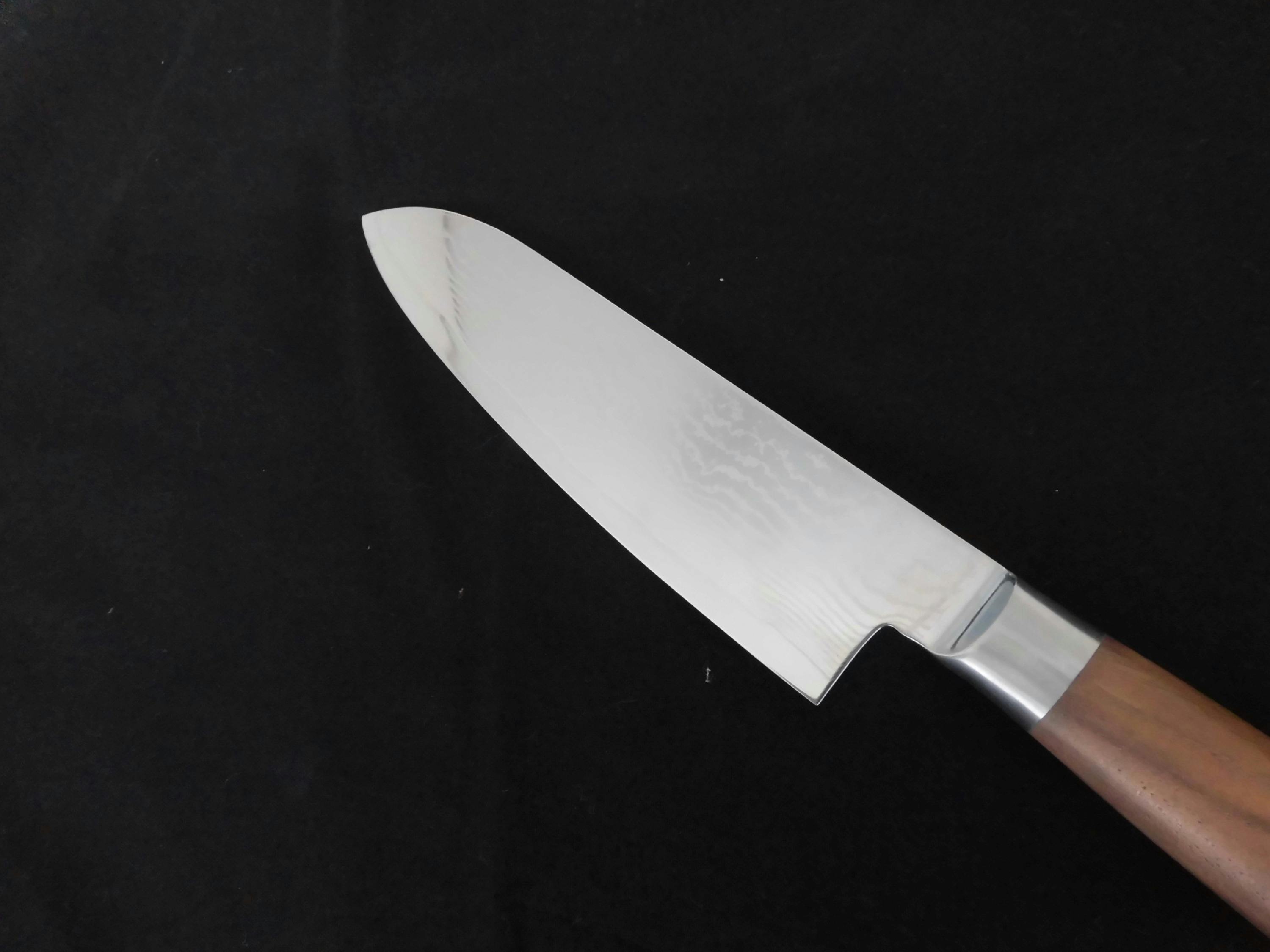 No.01392 包丁和牛刀重啓作折り返し鍛錬墨流雲流三枚打 No.01392 包丁和牛刀重啓作折り返し鍛錬墨流雲流三枚打