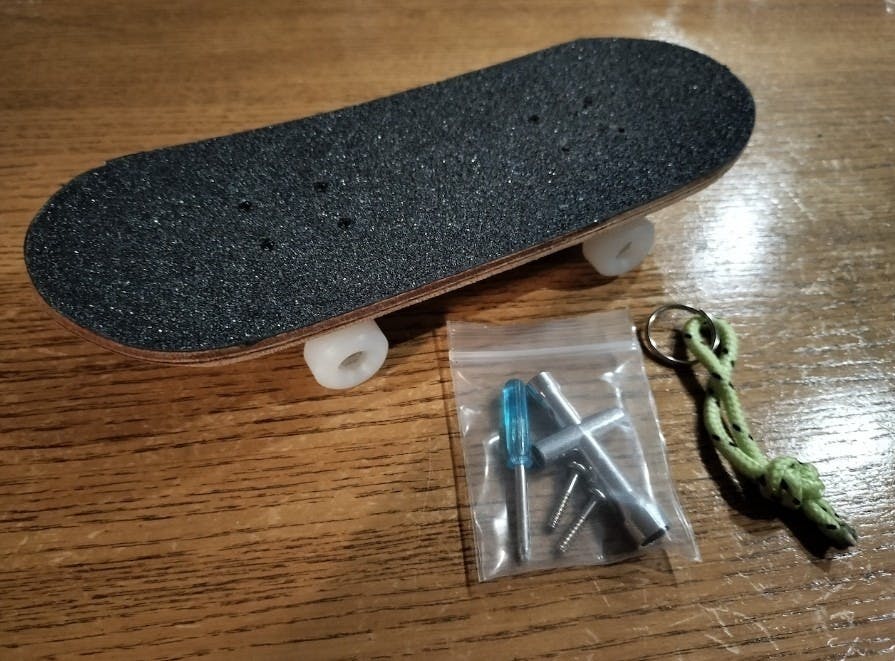 ただの指スケ DICKDEE x SMBLANKS コラボ 34mm 指スケ デッキ : SECOND SK8