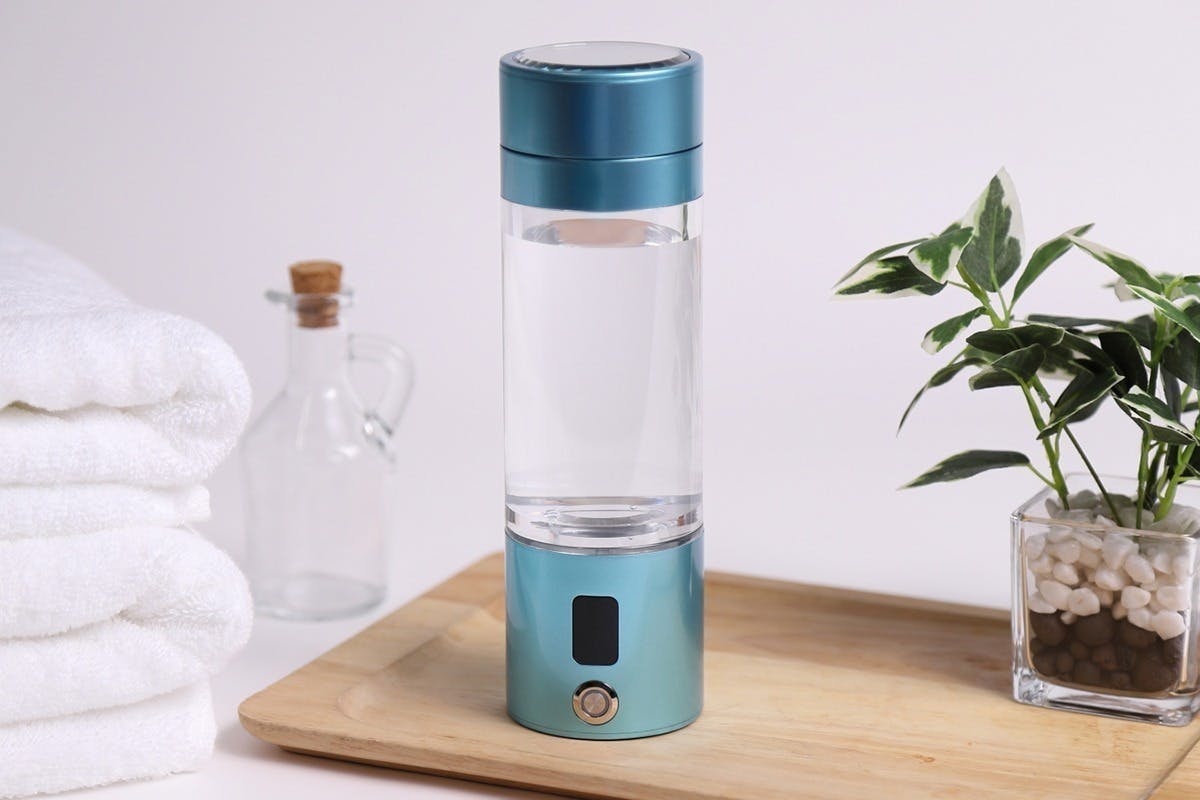 どこでも手軽に高濃度水素水が飲める！【AQUA H2 BOOSTER