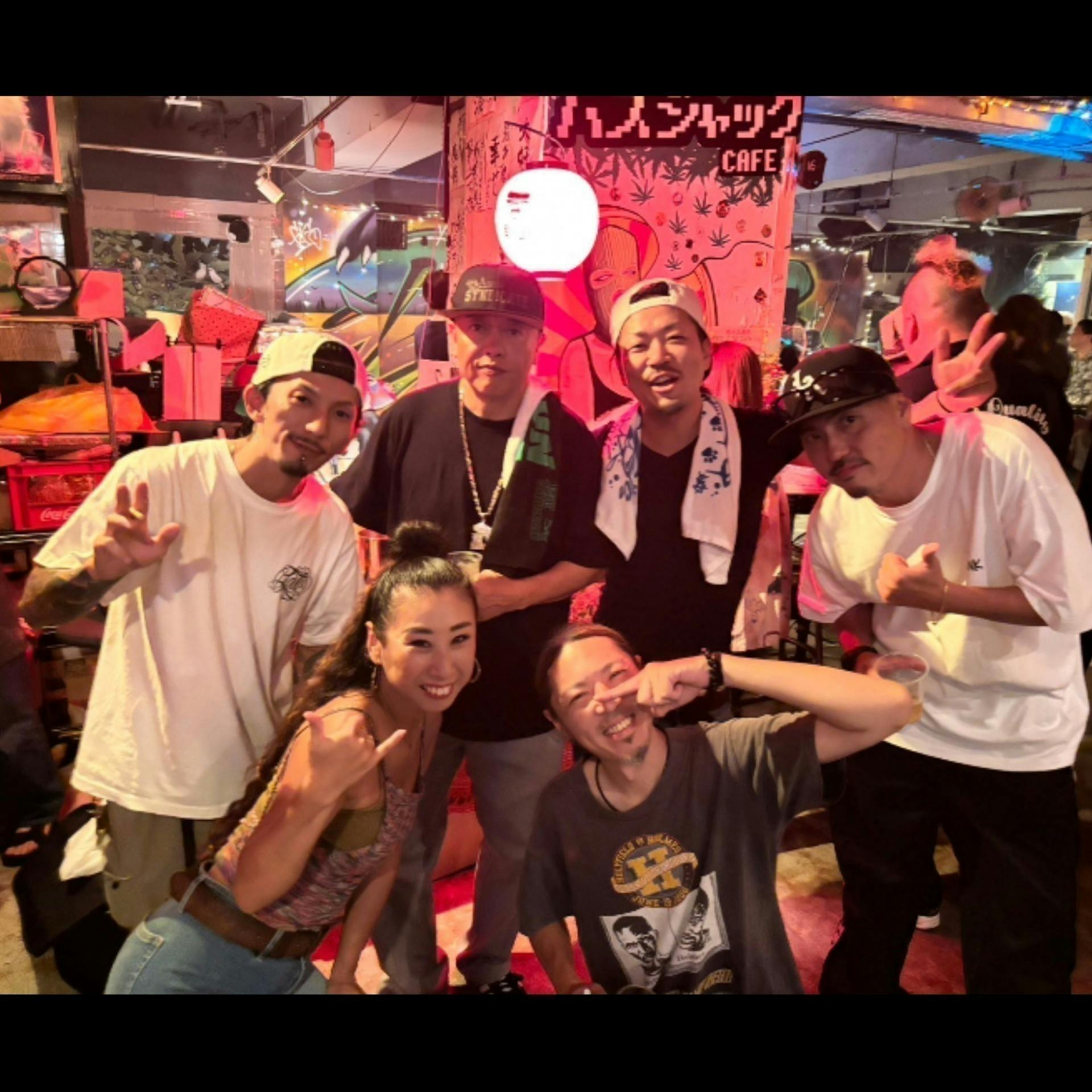 BUZZJACKCAFEを伝説へといざなう冒険者たちを募集し伝説を作り