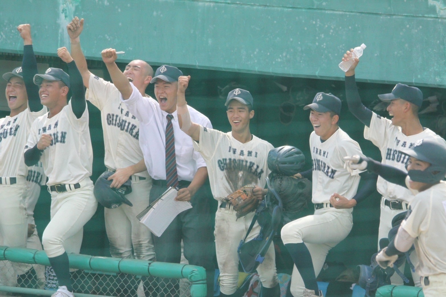 島根・石見智翠館高校野球部】豪雨で使えなくなったブルペン再生にご
