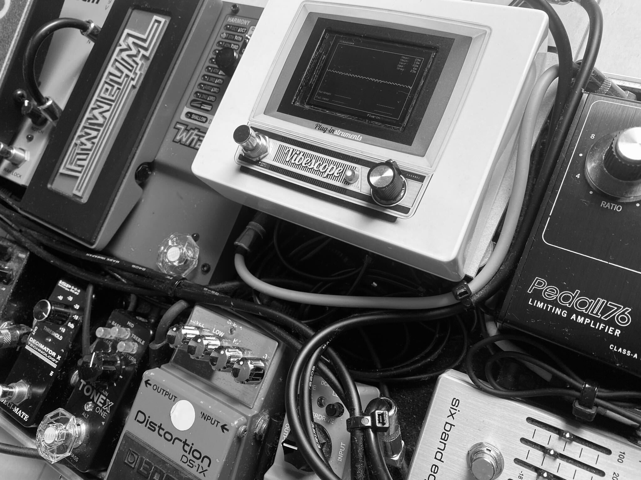 音の雰囲気を可視化する、新コンセプトギターエフェクター 