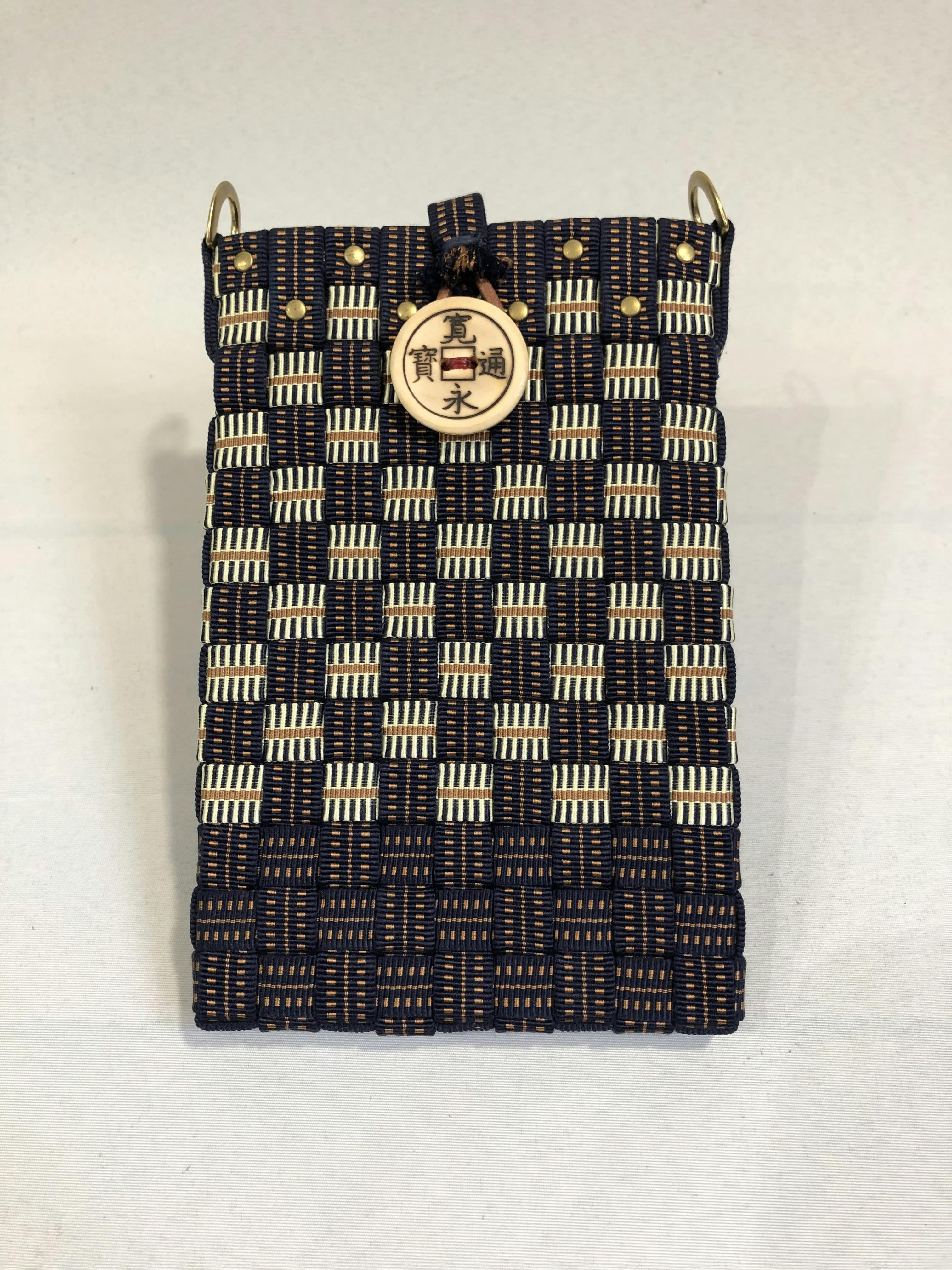 日本の伝統工芸 真田紐で作ったスマホポーチを世界に - CAMPFIRE 日本の伝統工芸 真田紐で作ったスマホポーチを世界に - CAMPFIRE