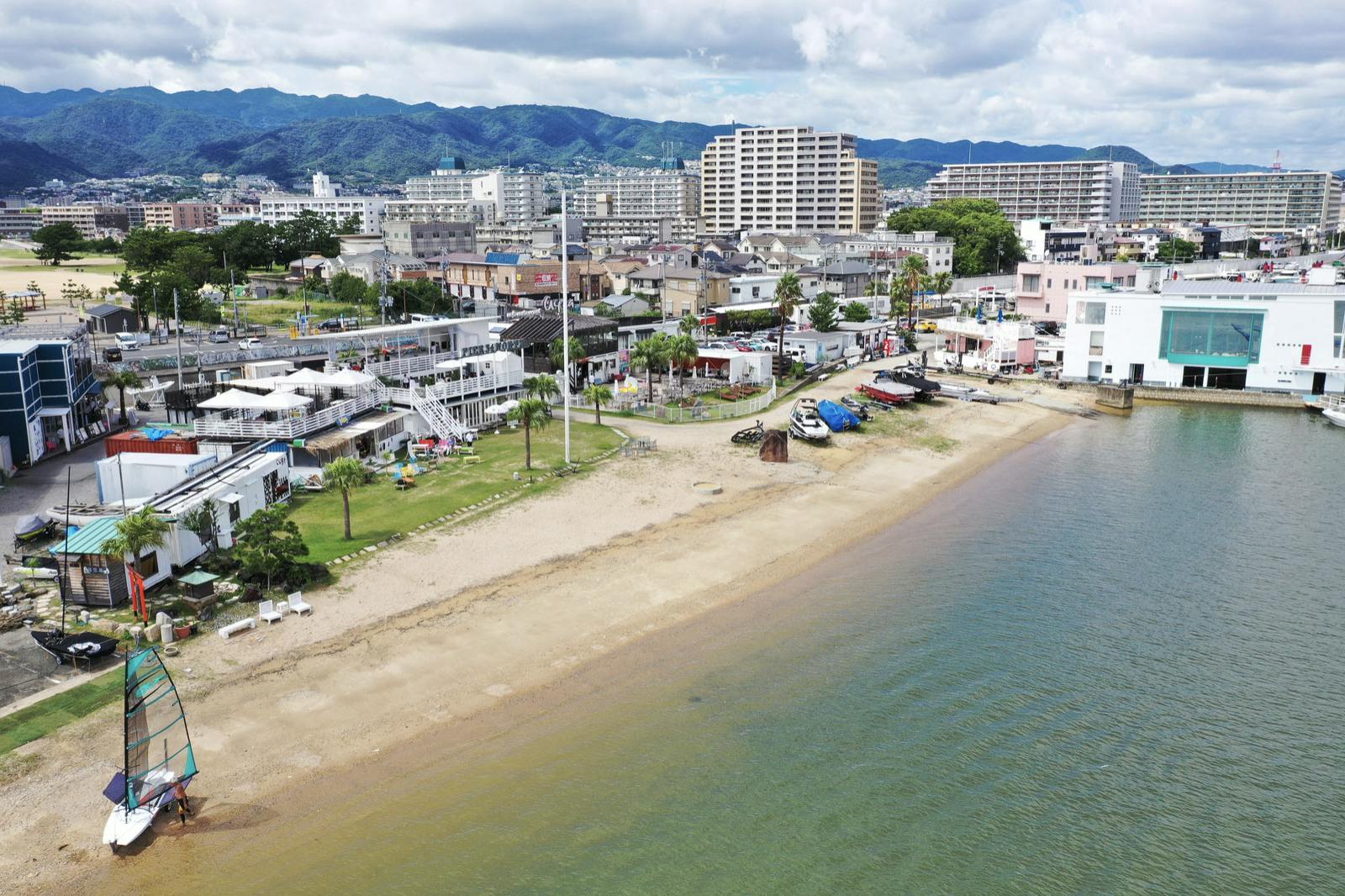 3番目のメイン画像